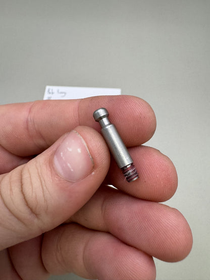 Bob Long Marq Back Cap Posts