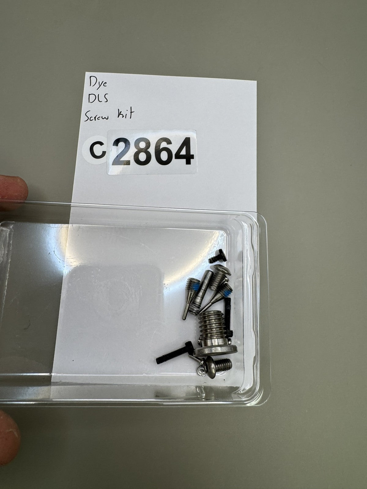 Dye DLS Screw kit