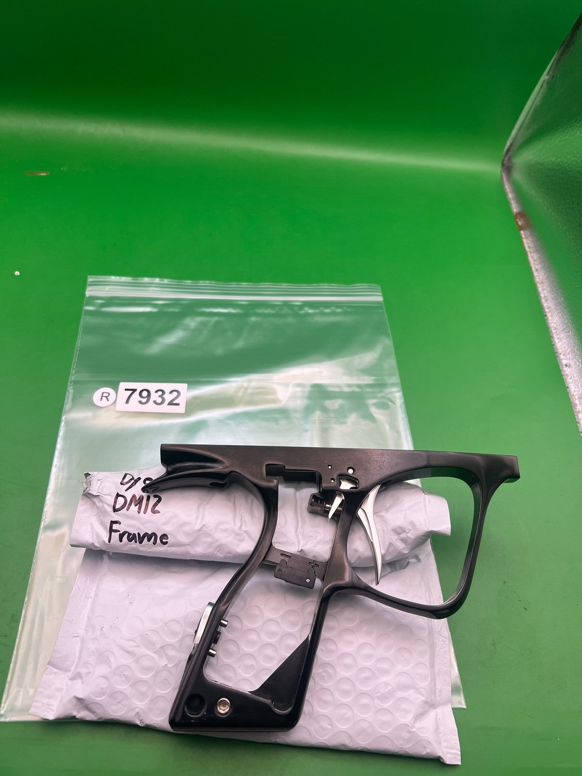 Dye Dm12 Frame