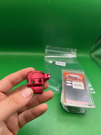 CP Custom Products Dye Feedneck Clamping Red