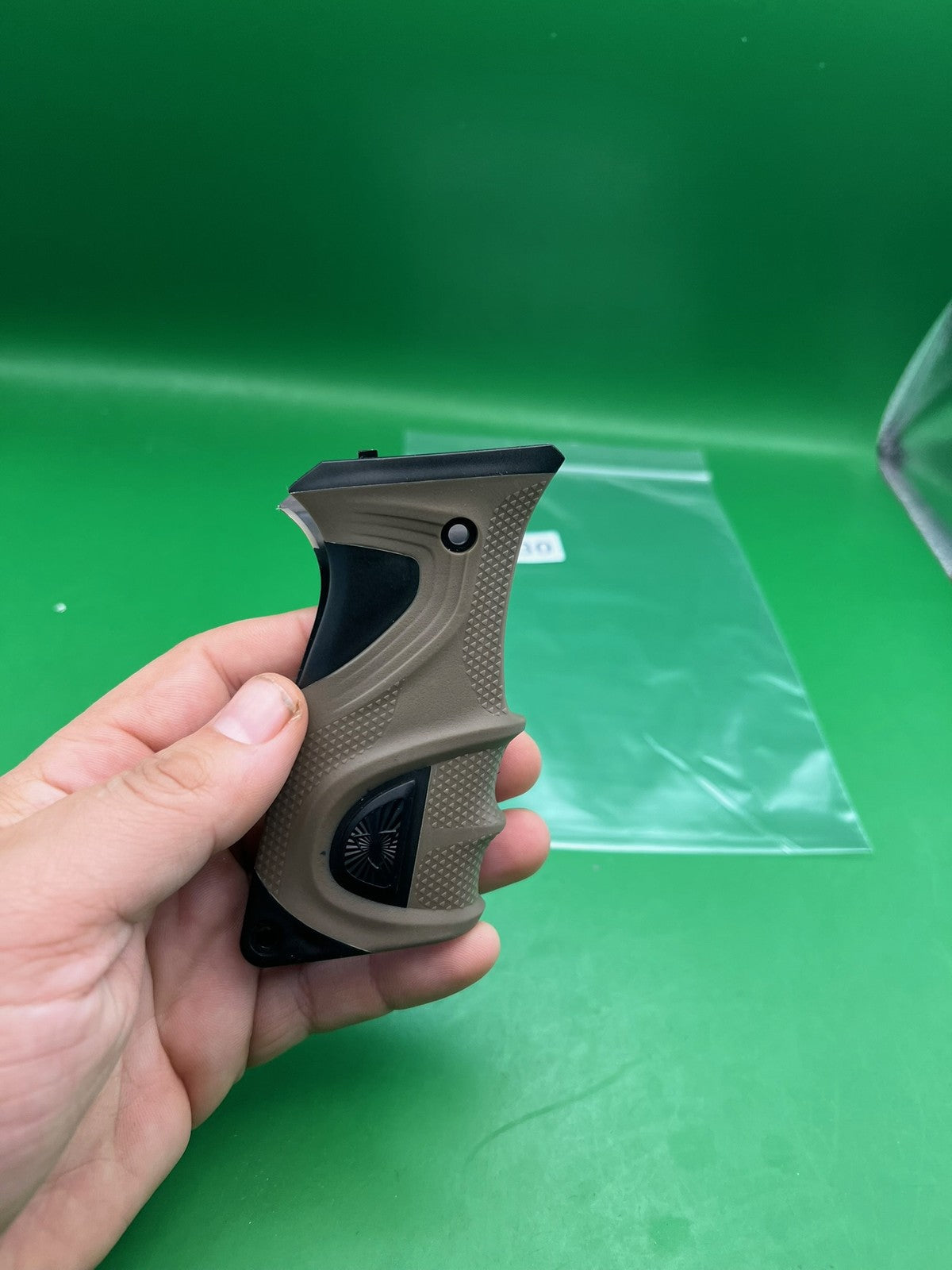 Tan Luxe Grips