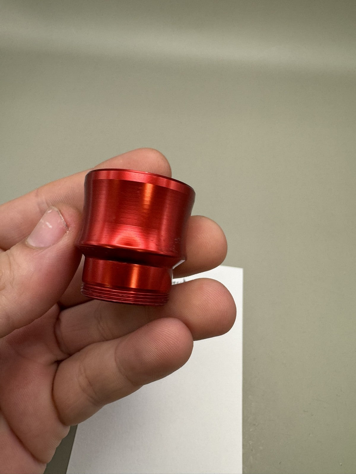 Dye Low Rise Feedneck