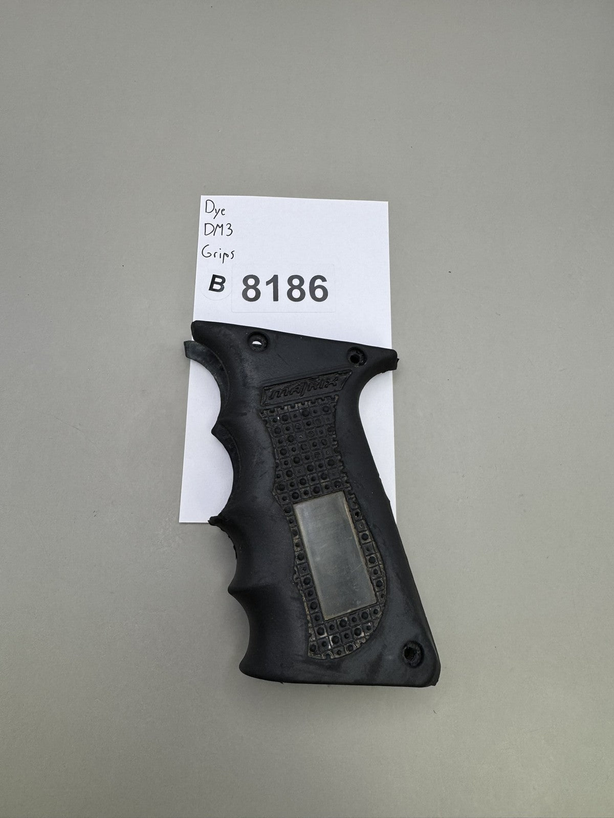 Dye DM3 Grips