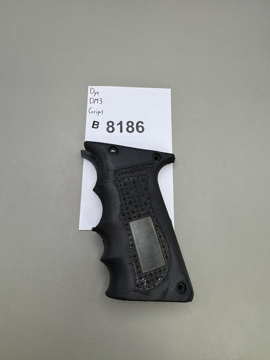 Dye DM3 Grips