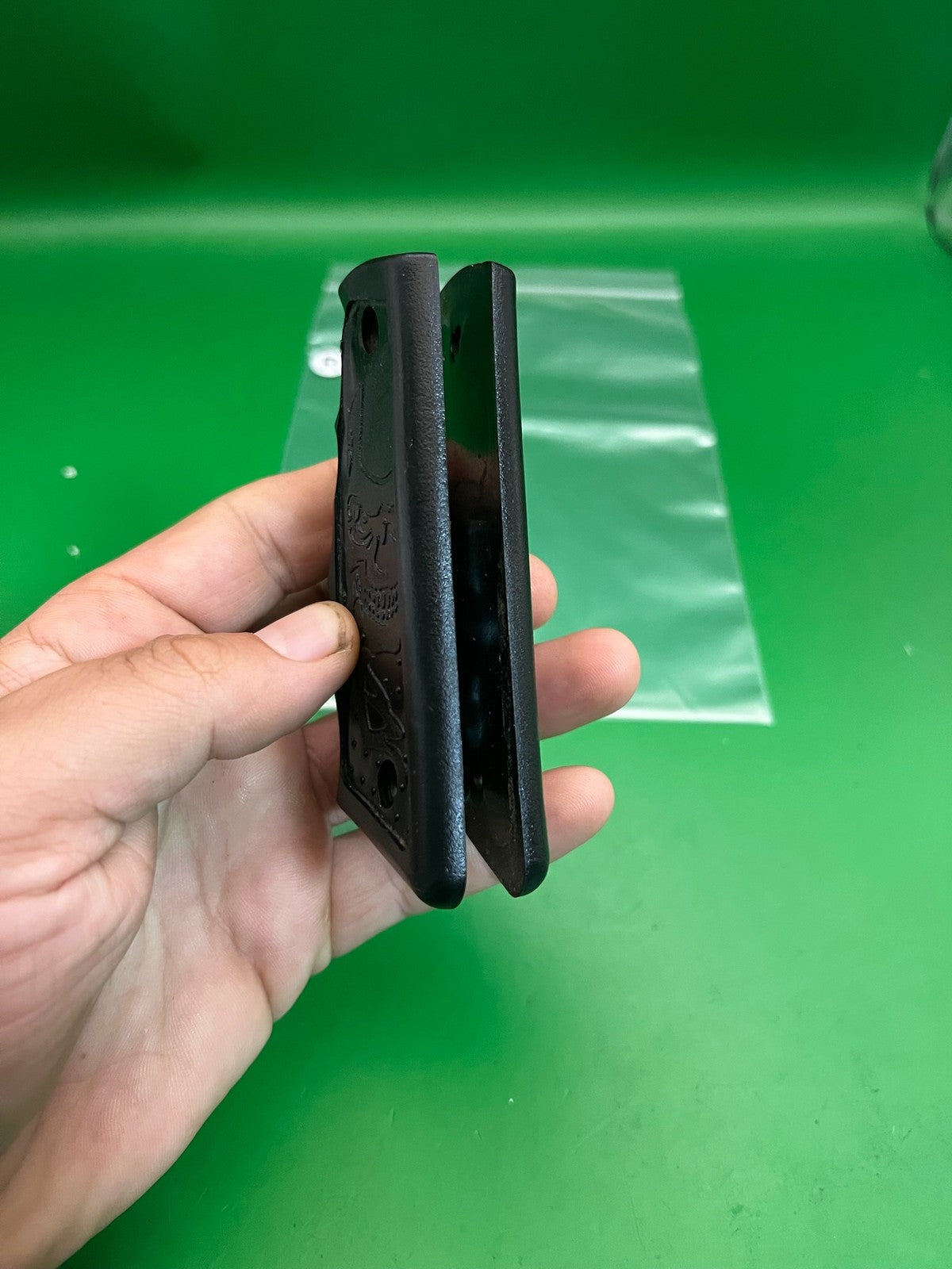 Bob Long 1911/45 Style Skull Grip Panels Black Split Grips