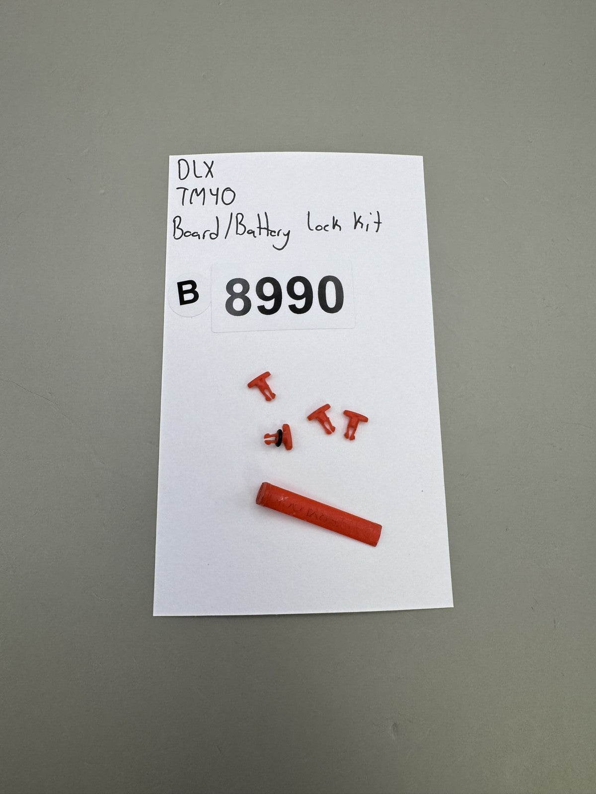 DLX TM40 Board/Battery Lock Kit