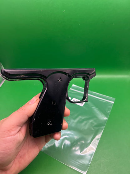 Bob Long 2k5 Intimidator Frame - used paintball grip frame - black