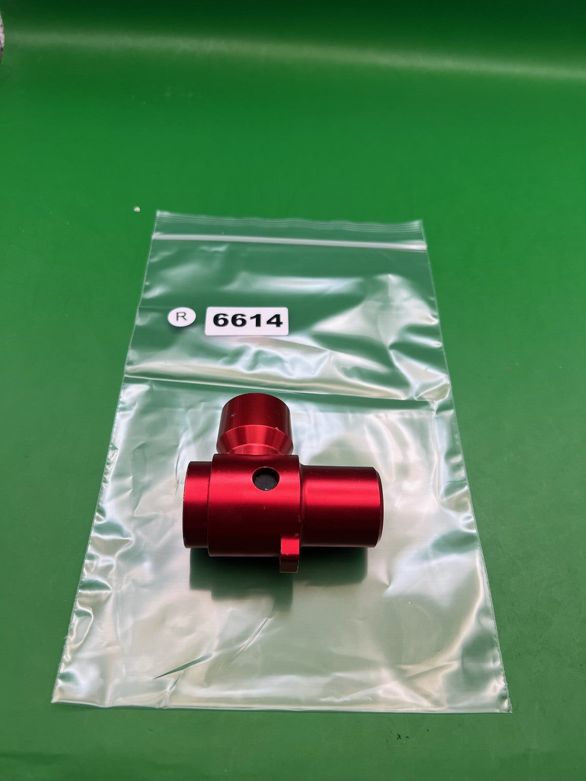 Dye Dm3 Breach Kit - used paintball breach / feed block - red anno