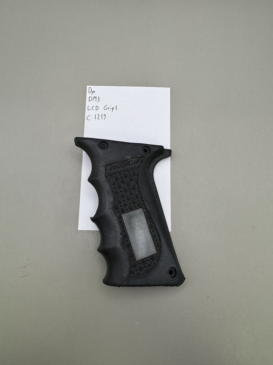Dye DM3 LCD Grips