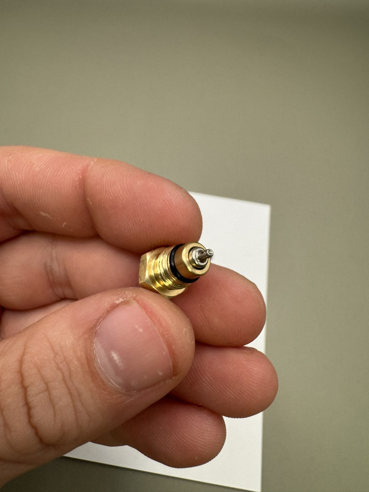 Bob Long G6R Rocket Valve