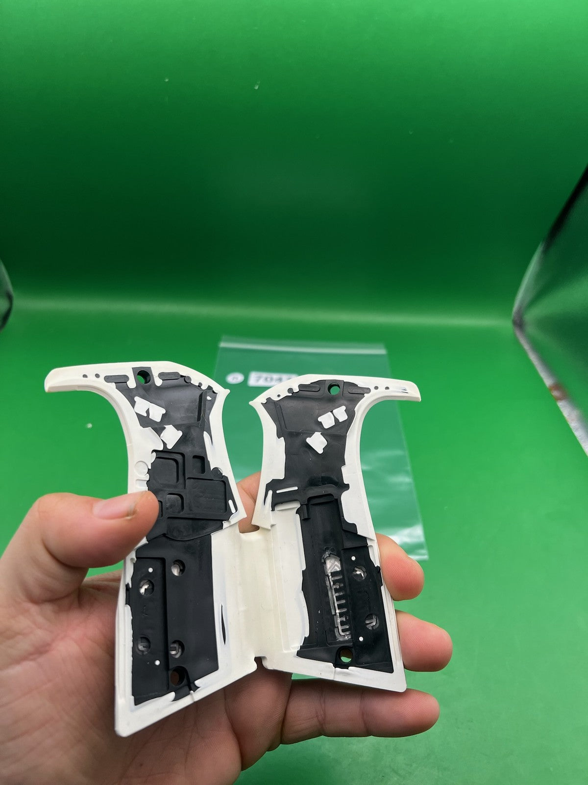 Planet Eclipse Ego Grip Panels White Black