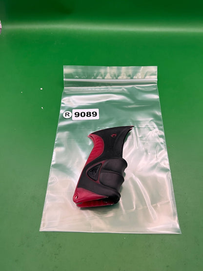 DLX Luxe ICE Rubber Grip Red Black Marker Cover Luxe X