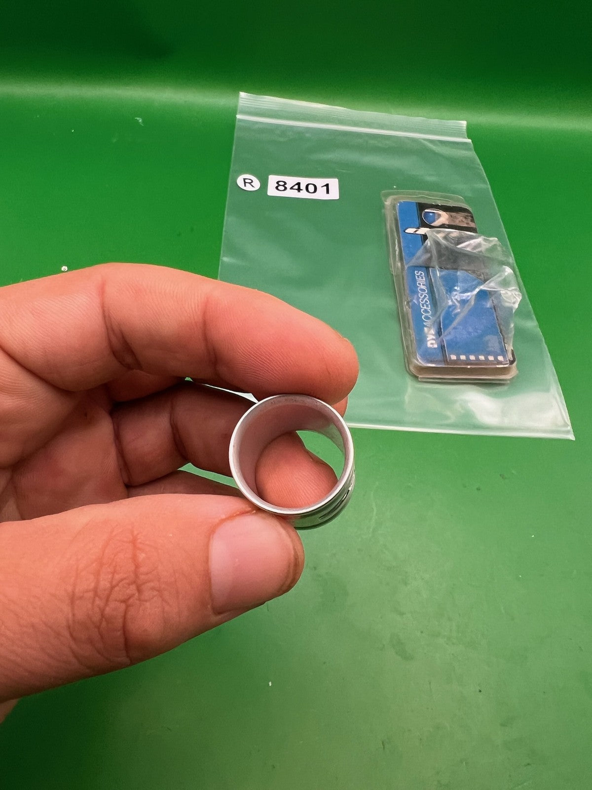 Dye Feedneck Collar Silver Aluminum Twistlock Matrix DM Series Marker