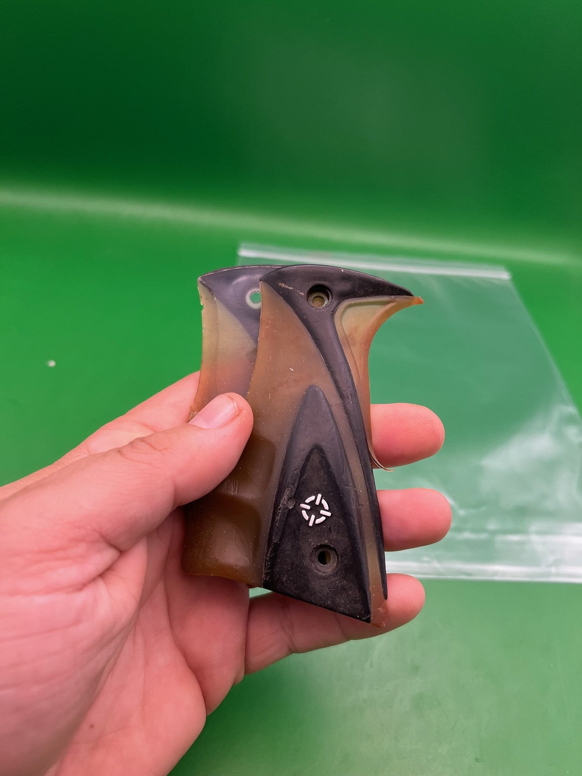 Rough Smart parts Grips