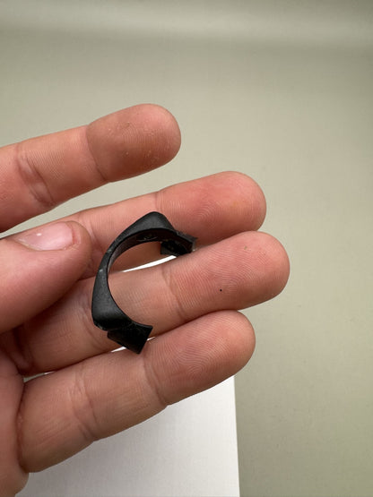Dye DM12 Eye Wire
