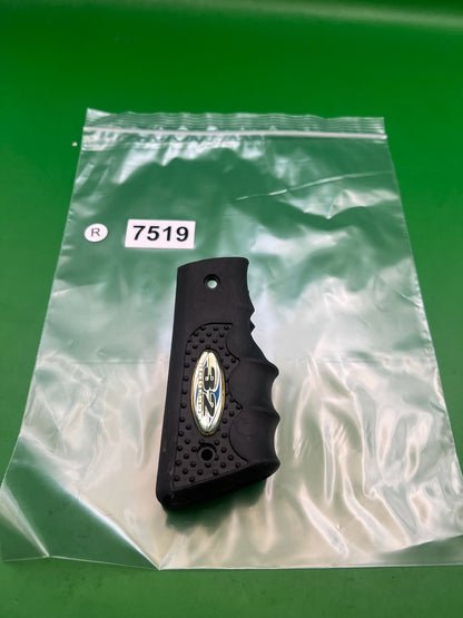 32 Degrees 1911/45 Style Rubber Grip Panels Black Sticky Grips