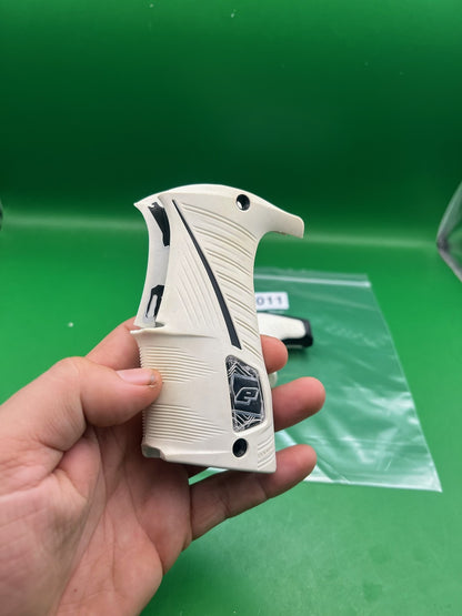 Planet Eclipse Ego LV1 Grip Kit White Black