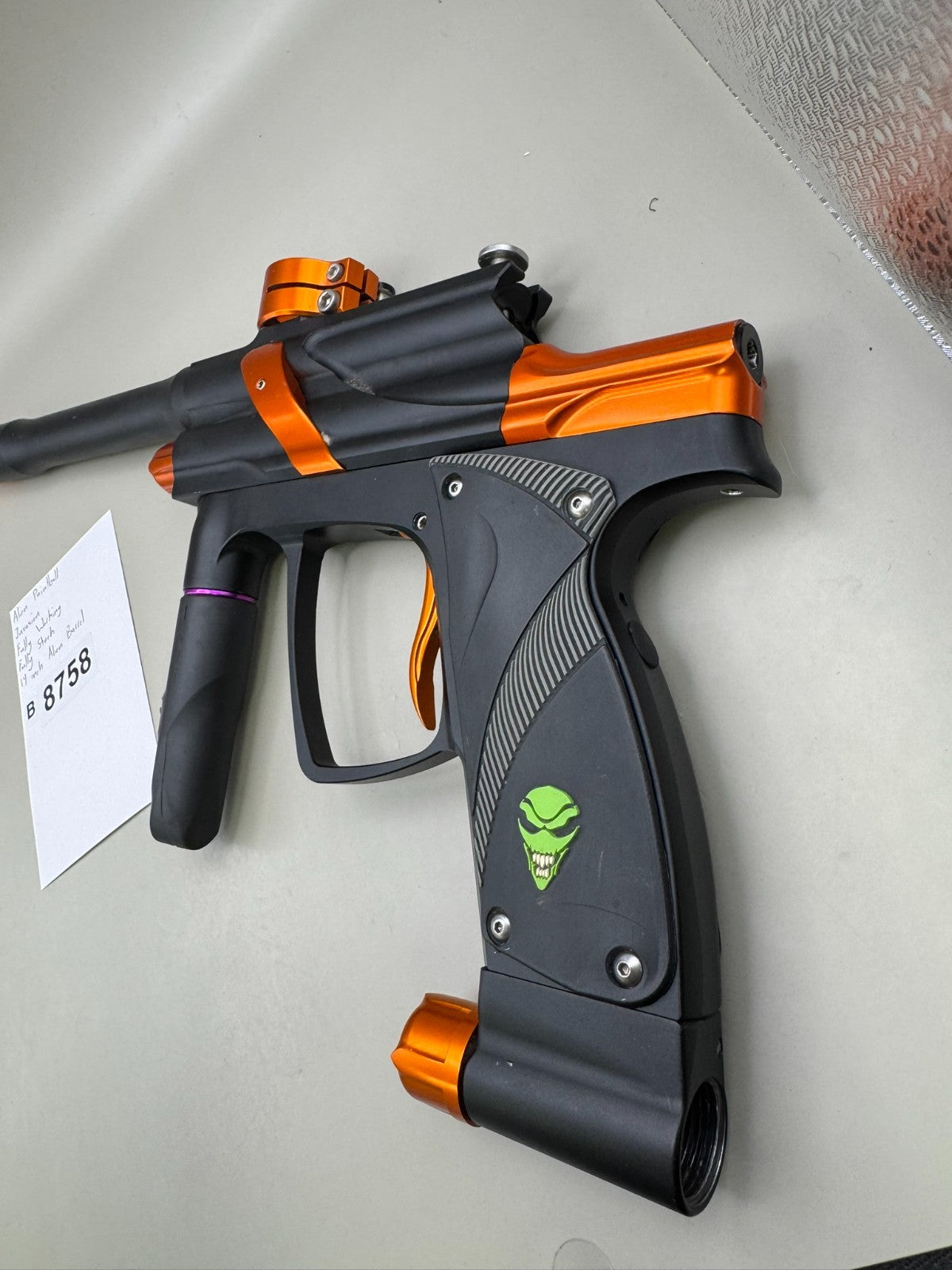 Alien Paintball Invasion - Paintball Marker Fully Working