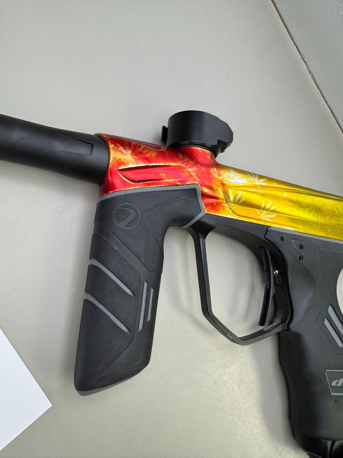 Dye DSR - Rasta - Paintball Marker Fully Working