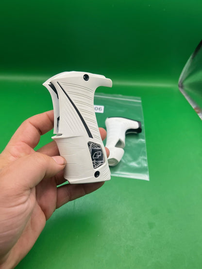 NEW Planet Eclipse Ego LV1.6/LV1.5/LVR/LV1.1/LV1 Colored Grip Kits - White
