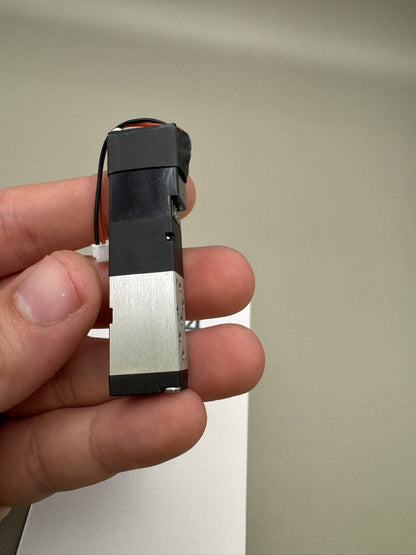 DLX Luxe 1.0 2.0 Solenoid Black Silver