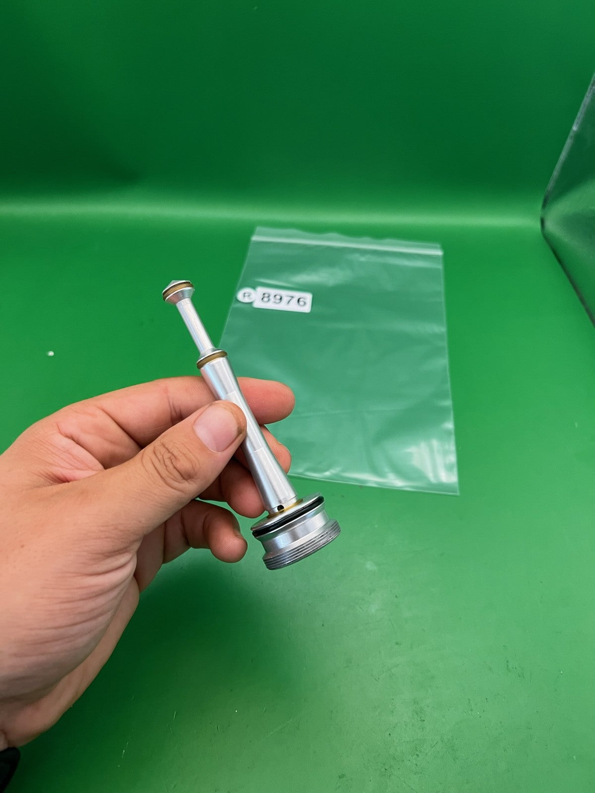 Smart Parts Shocker Ton Ton SFT NXT Bolt Guide Silver Aluminum Rare