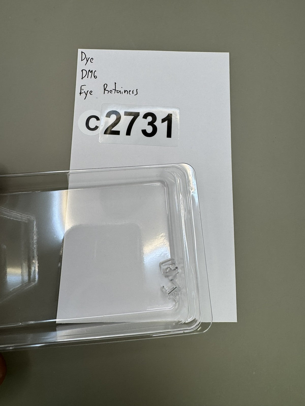 Dye DM6 Eye Retainers