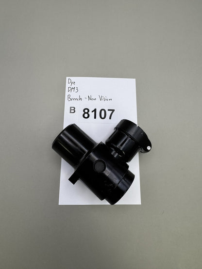 Dye DM3 Breech - Non Vision with Clamping Feedneck