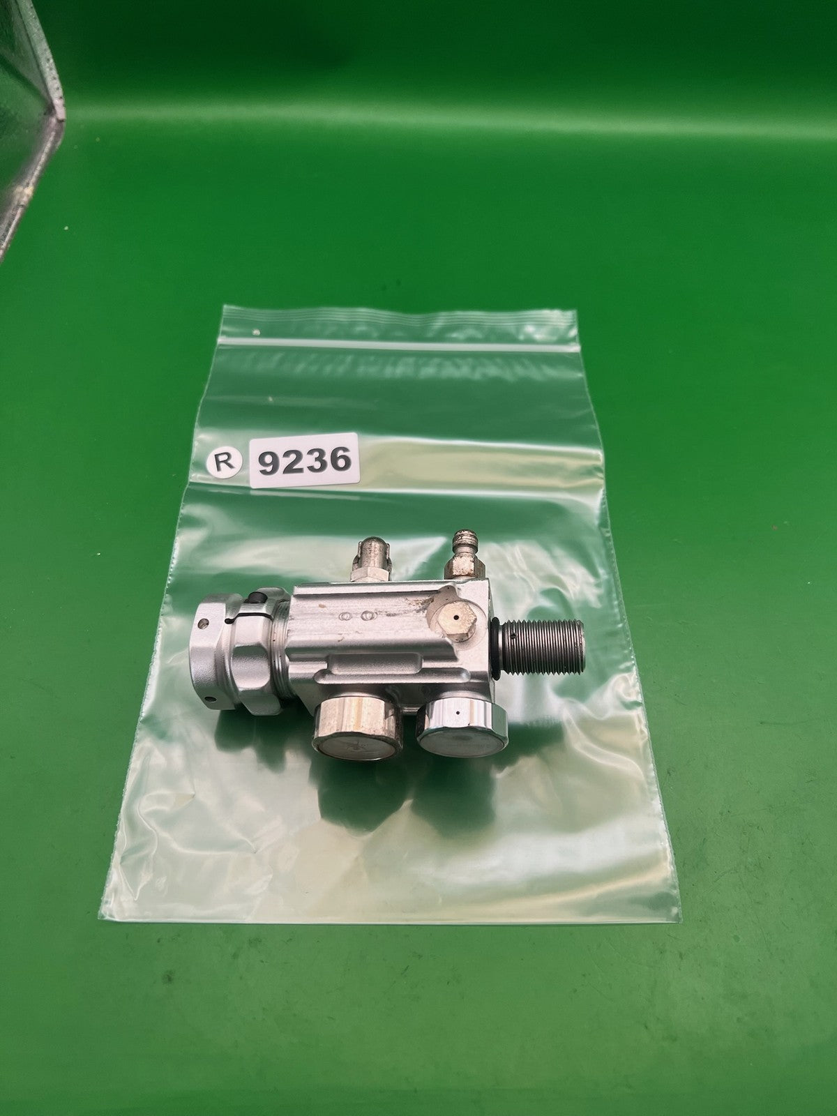 Smart Parts Max Flo Tank Regulator 4500 PSI Silver Aluminum HPA