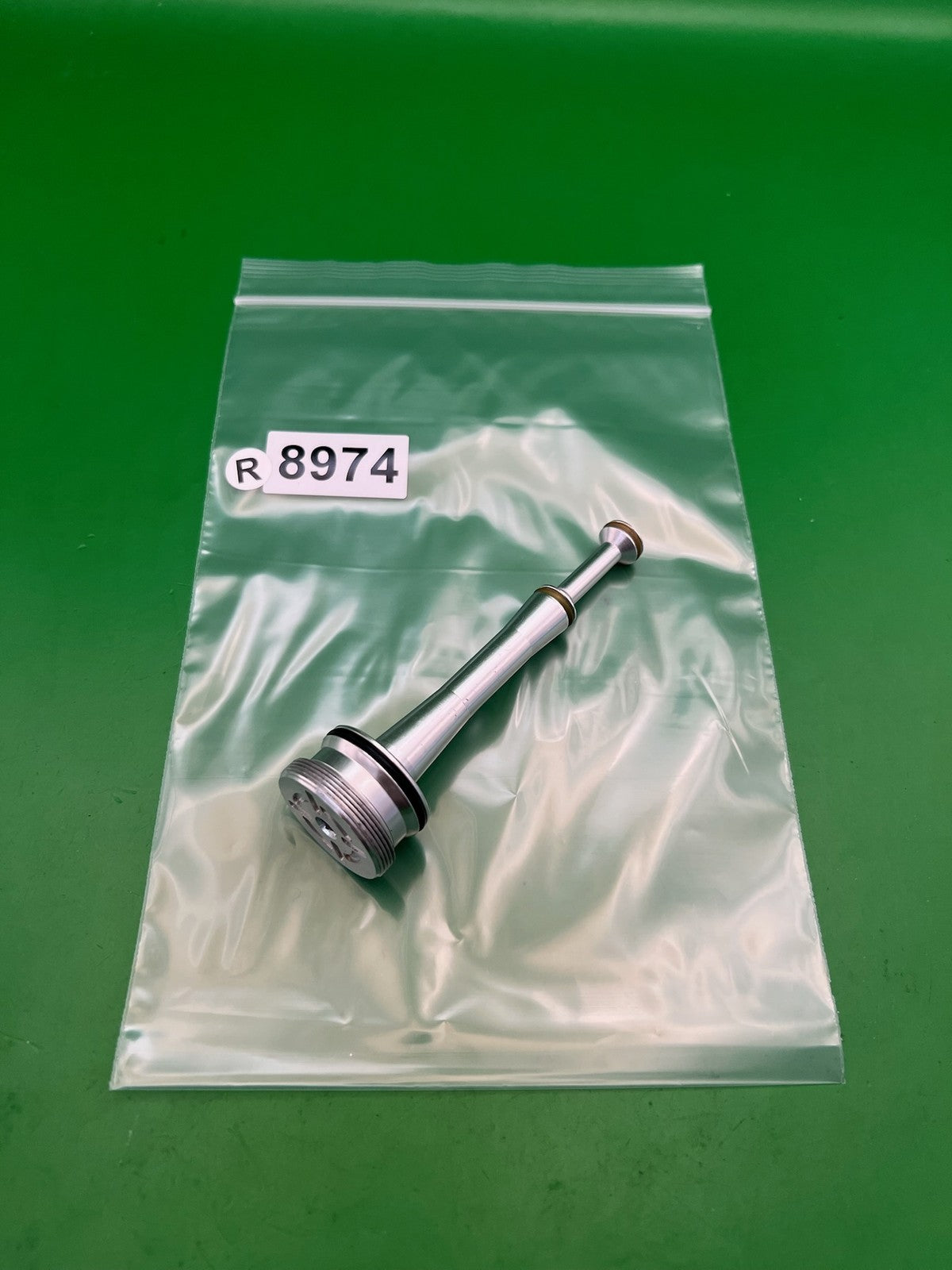 Smart Parts Shocker SFT NXT Bolt Guide Silver Aluminum HE Compatible