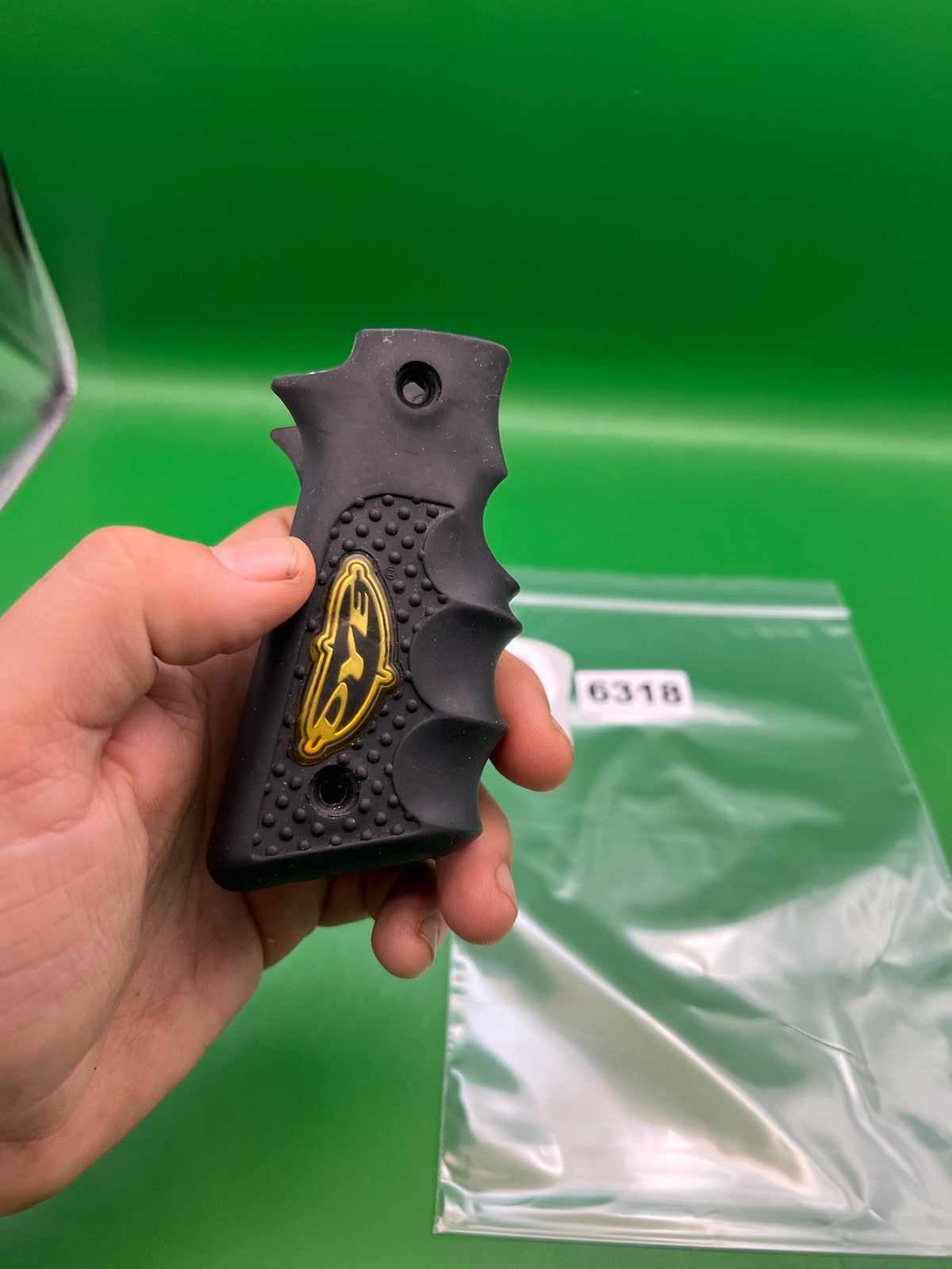 Dye 45 Grips - used paintball grip panel - black/yellow