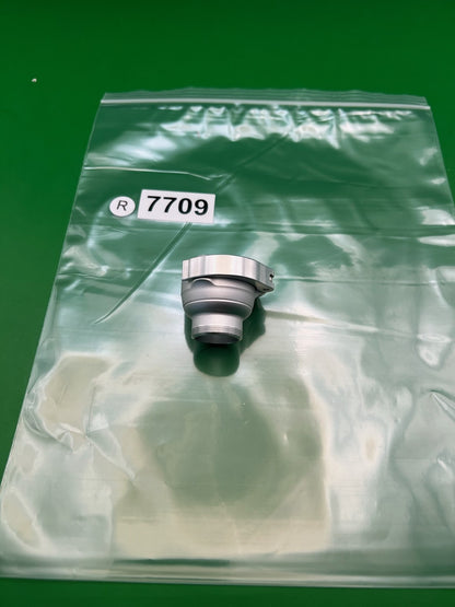 White Silver Q Lock Feedneck