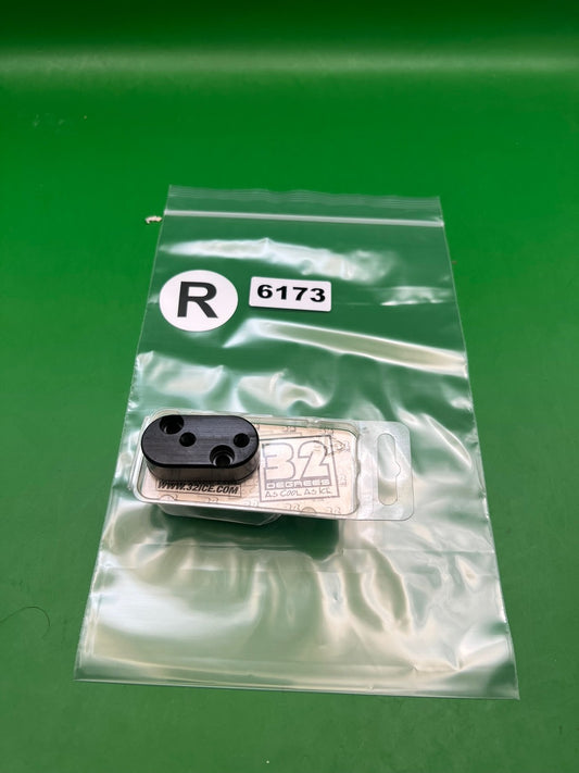 32 Degrees Vertical ASA Block Black