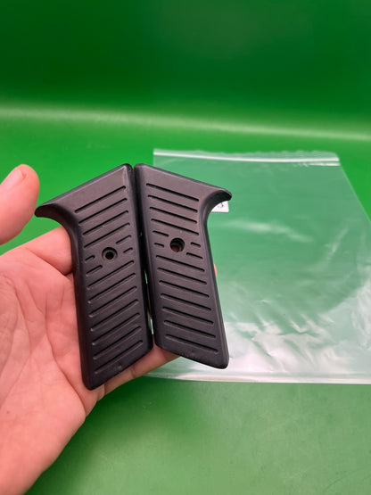 Automag Single Screw Grips