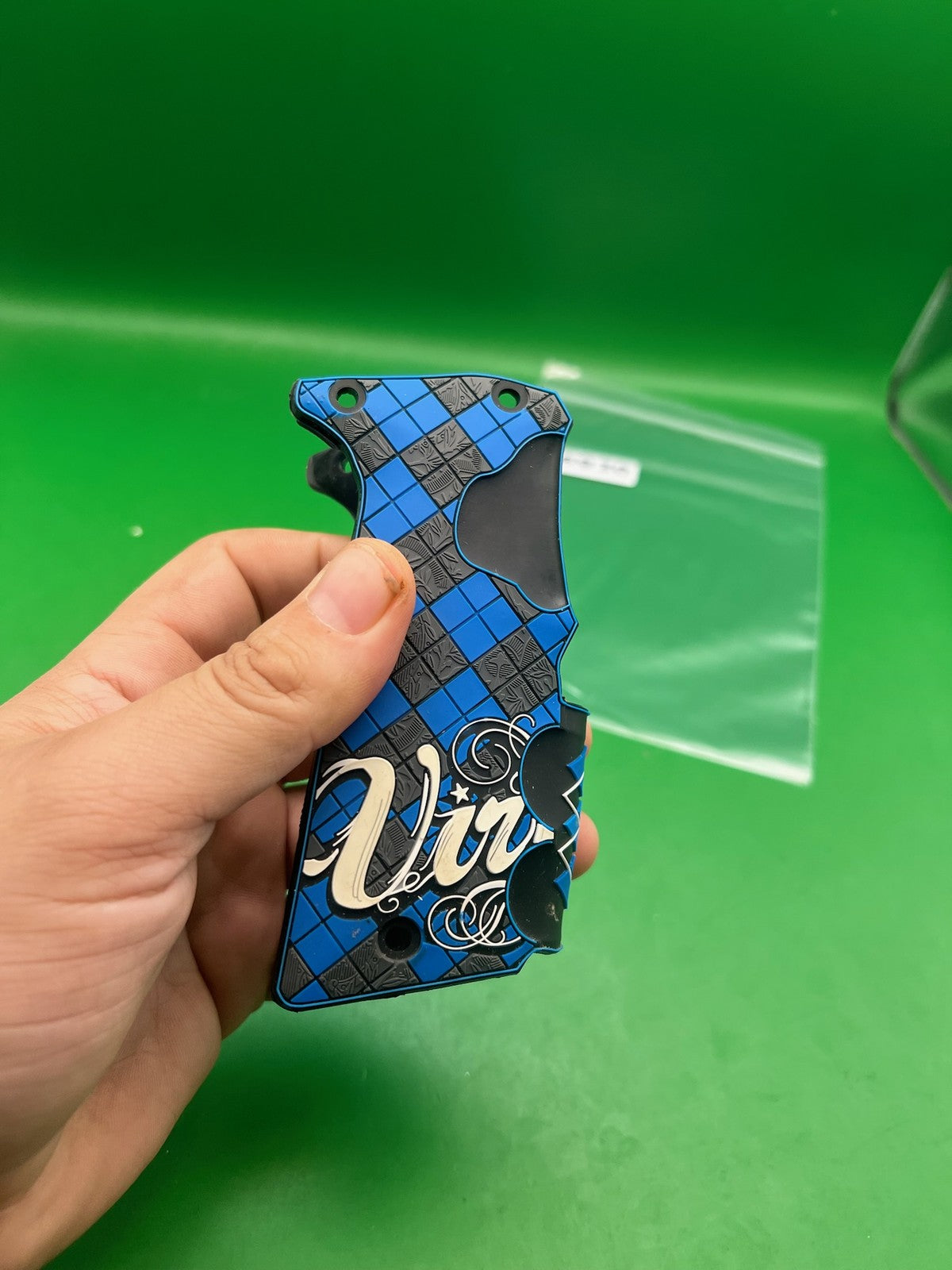 Virtue Grip Panels Series Blue Black