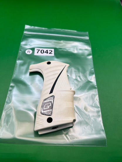 Planet Eclipse Ego / Etek Grip White