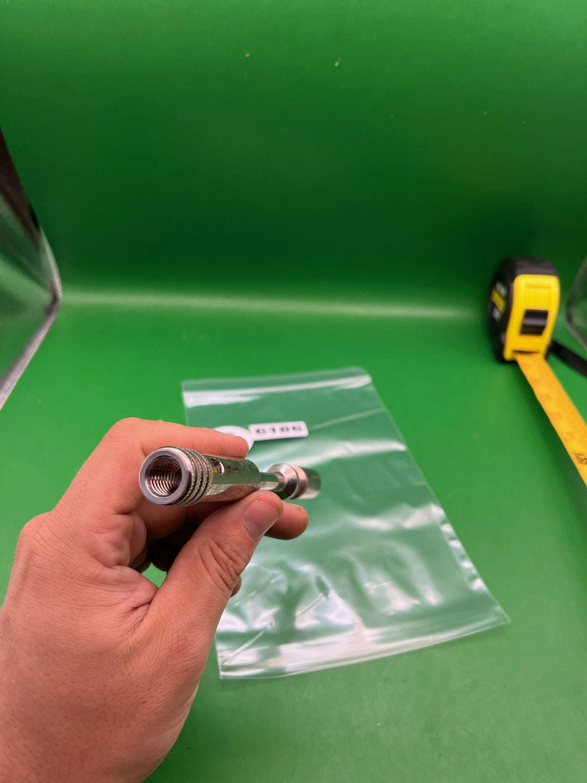 Autococker Bolt