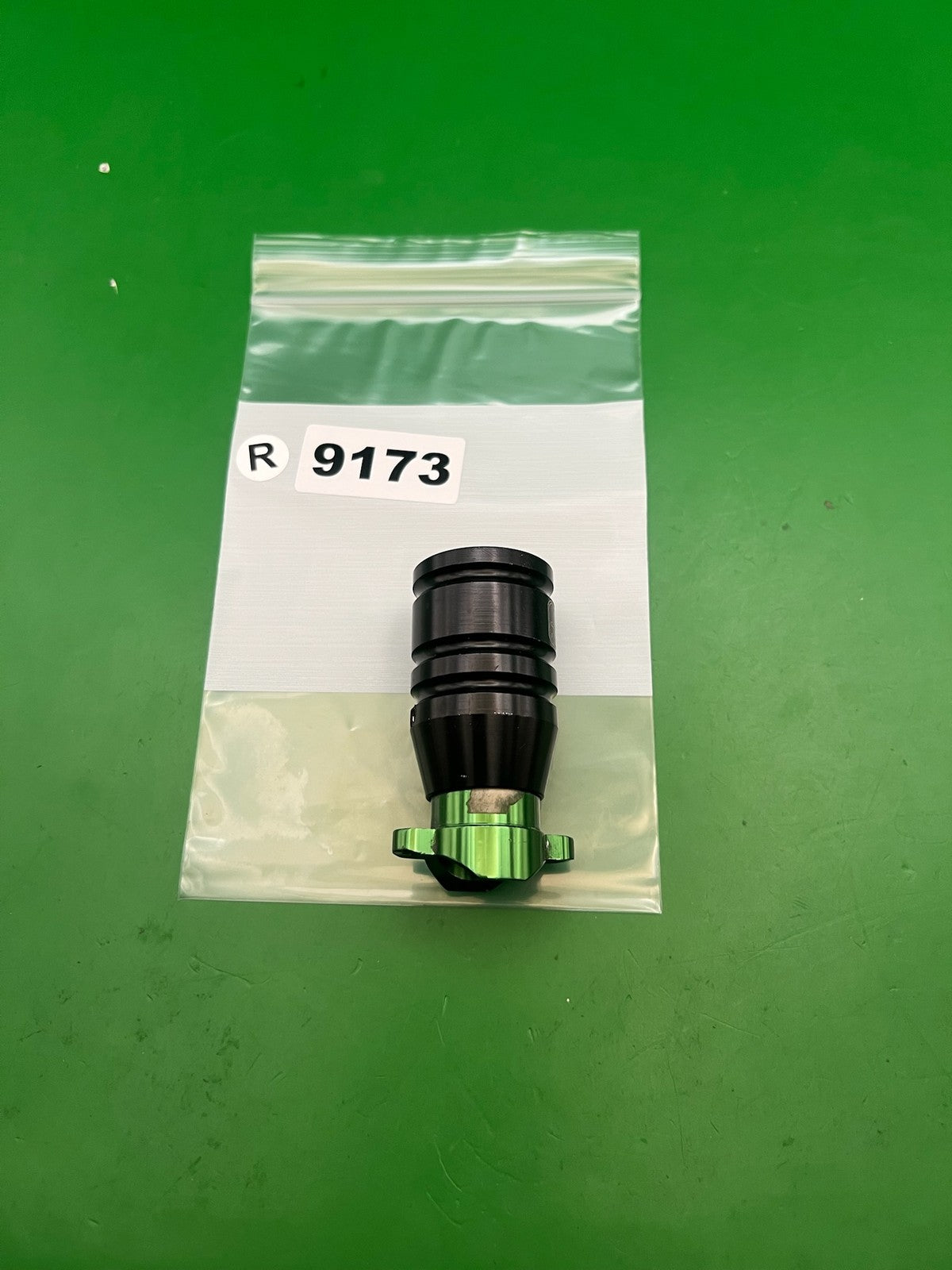 Java Paintball Gear Spyder  Aluminum Feedneck Black Green Clamping Feed Adapter