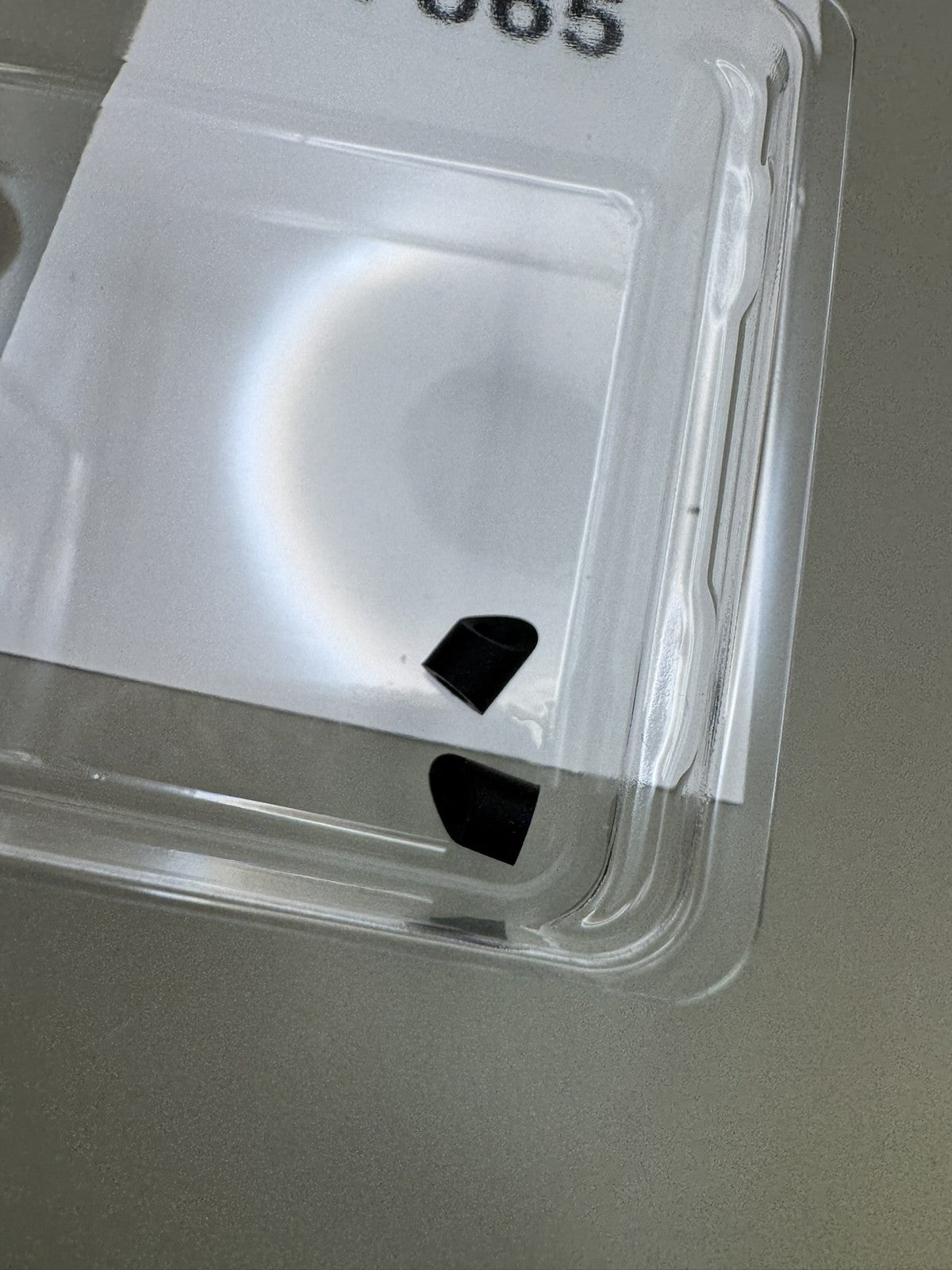 Dye DM7 Eye Seal Black Pair