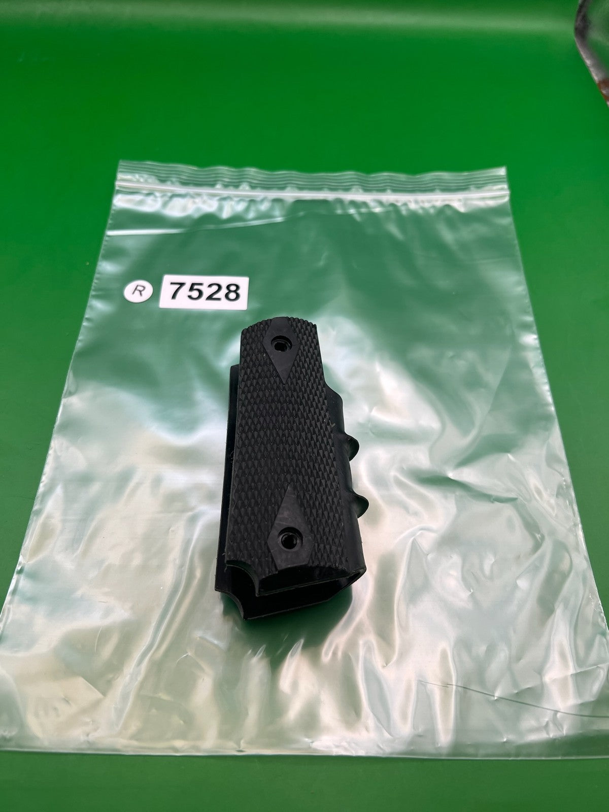 Smart Parts 1911 45 Style Grip Panels Black Checkered Rubber Paintball Grips