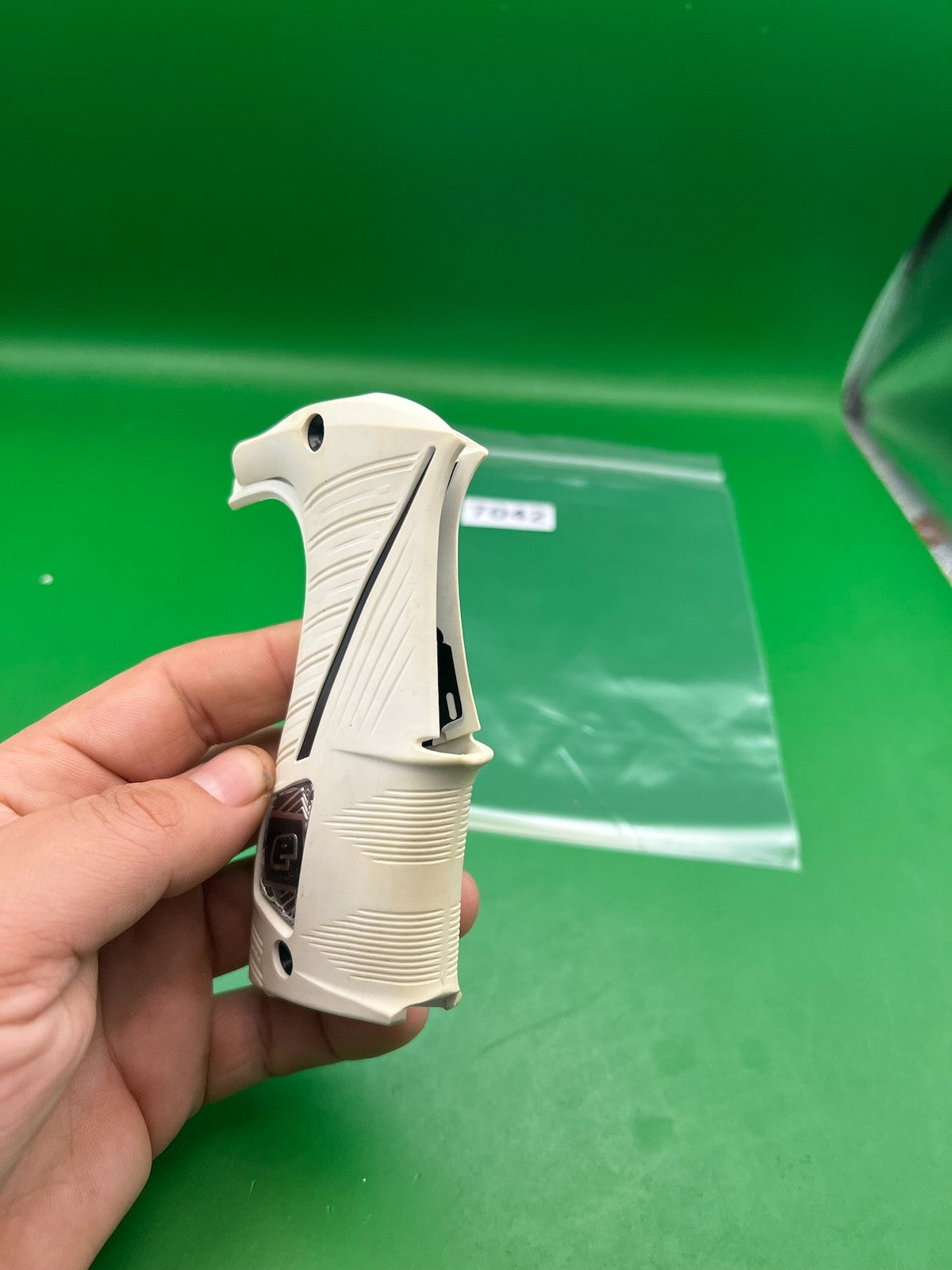 Planet Eclipse Ego / Etek Grip White