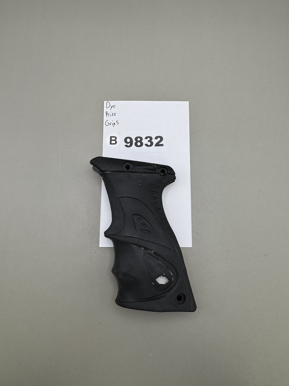 Dye Rize Grips
