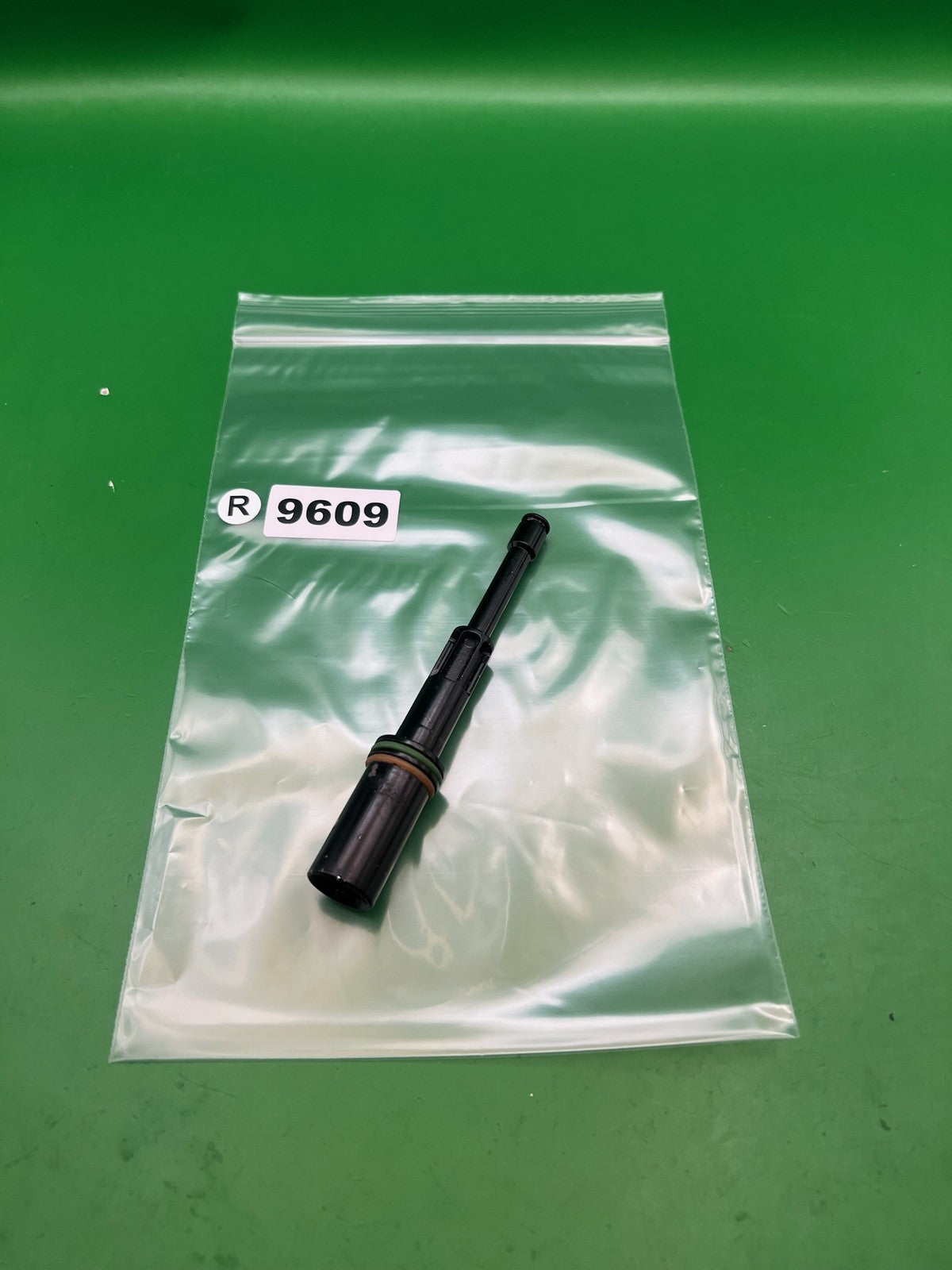 Smart Parts Ion Bolt Gloss Black Two O-Ring Tail Engine Assembly