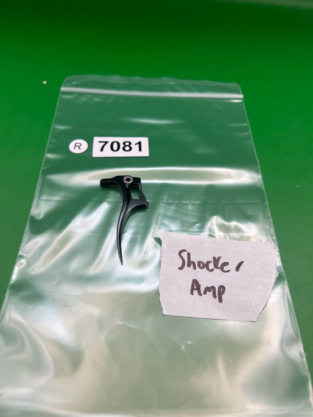 Smart Parts Shocker / Amp Trigger Black