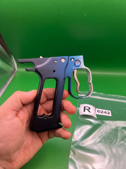 TriFade Oracle Frame - used paintball trigger frame - black/blue fade