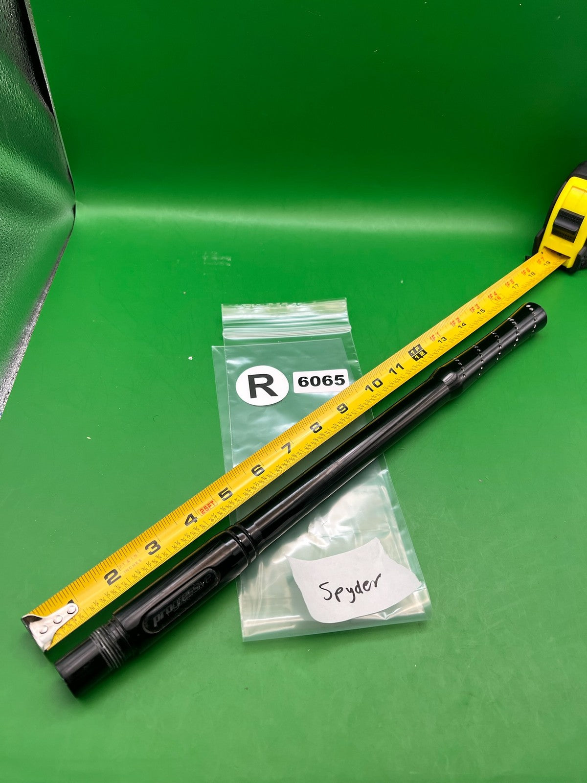 Smart Parts Progressive Barrel Spyder 14" .692 Black - used paintball barrel - black