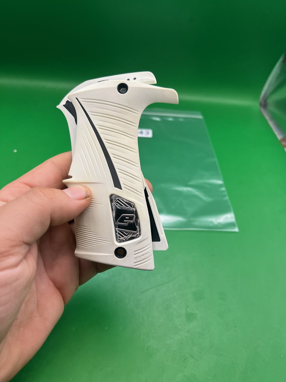 Planet Eclipse Ego LV1 Grip White Black