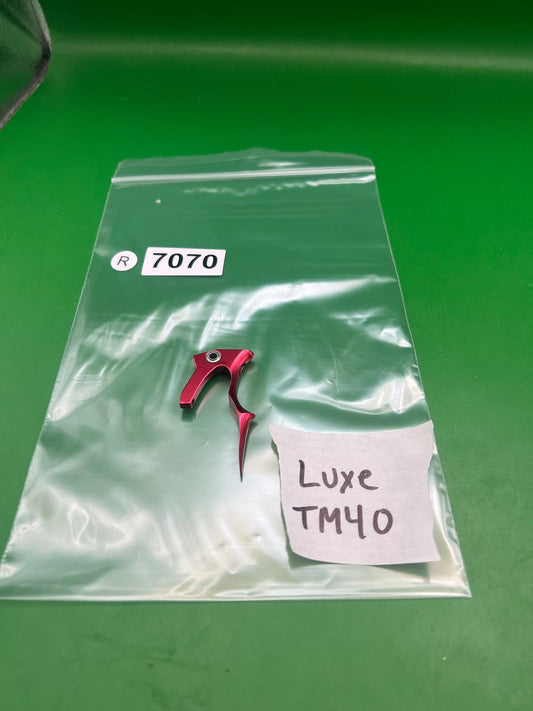 DLX Luxe TM40 Trigger Red