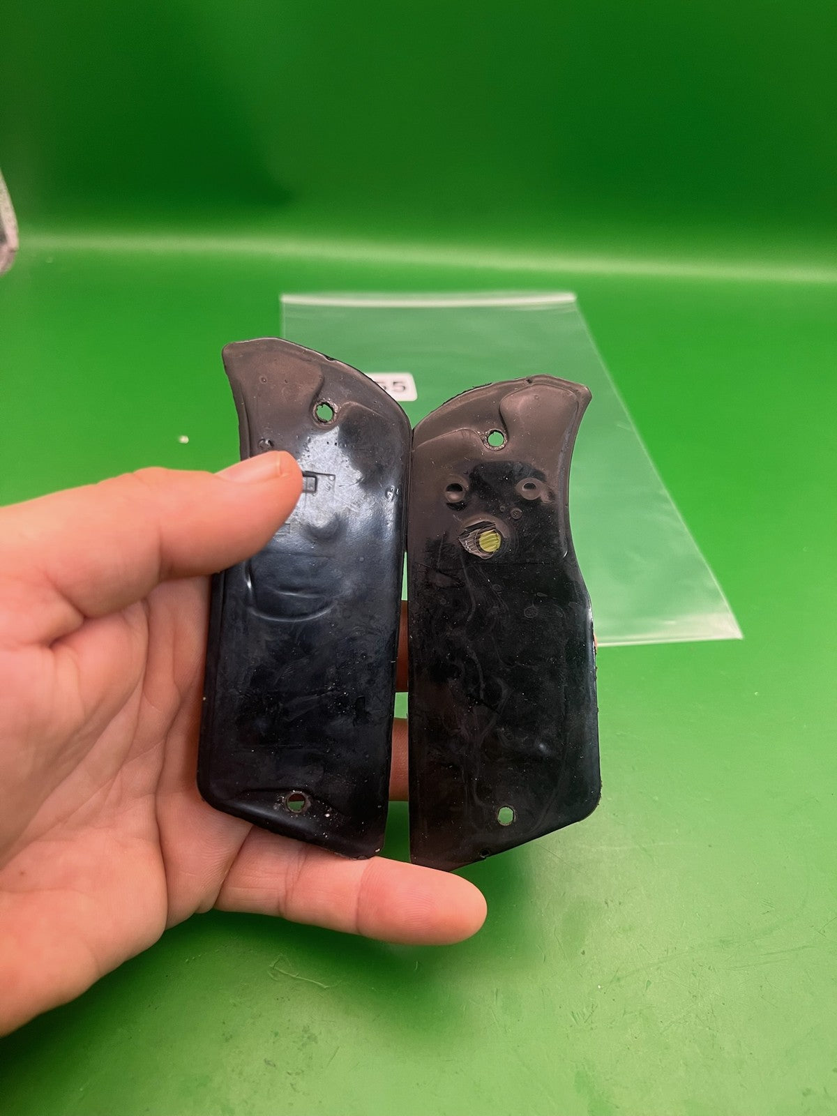 Dangerous Power Fusion F7 Grip Panels Black