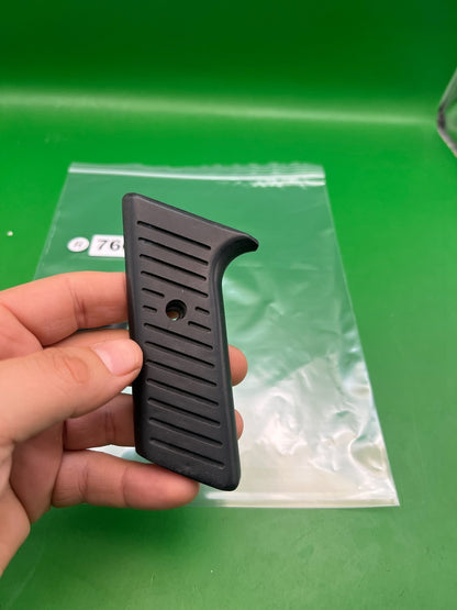 Automag Single Screw Grips